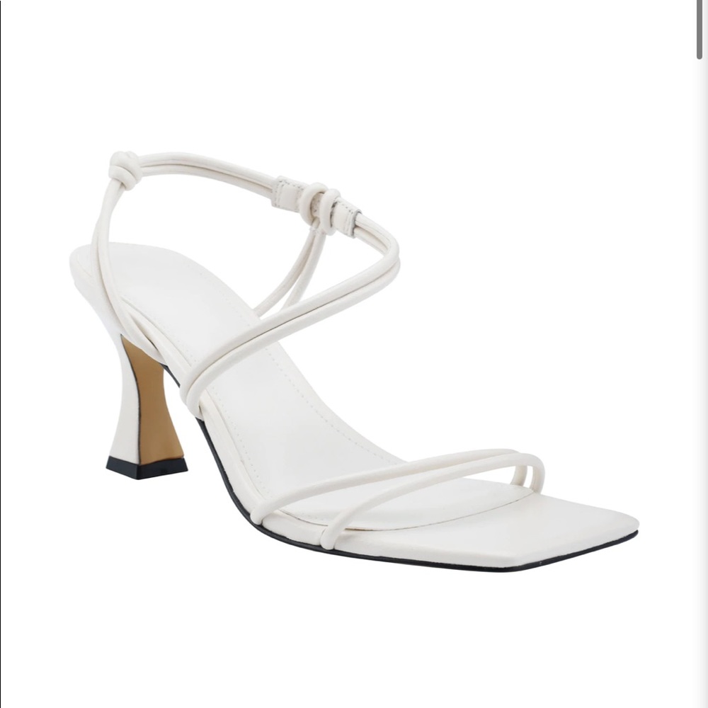 Marc‎ Fisher Davia Heeled Sandal